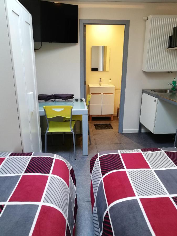 Budgetroom Lommel Bagian luar foto