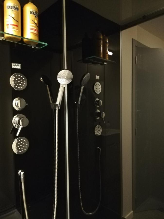 Budgetroom Lommel Bagian luar foto